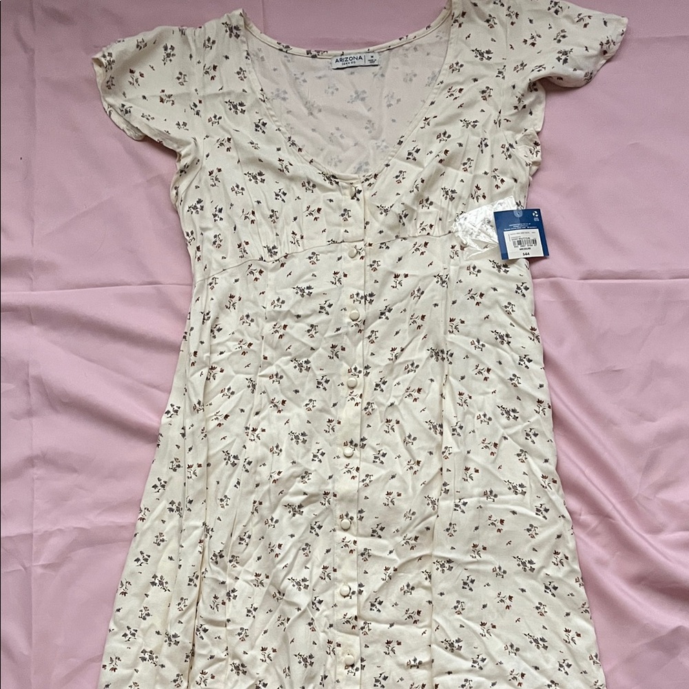 Arizona Jean Company Cream Floral Top